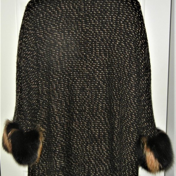 YELL Tweed Wool Button-Up Jacket Alpaca Fur Cuffs Size 6 HEAVY NO BUNDLING - Picture 5 of 12